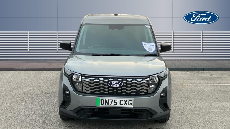 Ford Transit Courier E-Transit Courier 100kW 43kWh Trend Van Auto